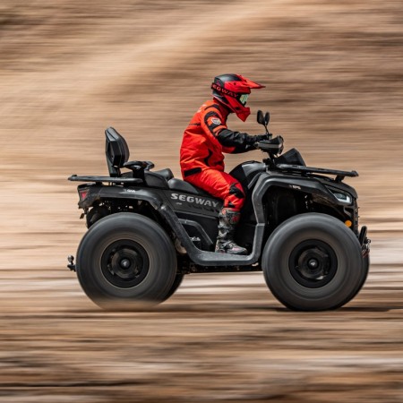Quad Segway Snarler AT10L EPS Deluxe Wide – Stabilité, puissance et confort extrême Quad Segway Snarler AT10L EPS Deluxe Wide – Stabilité, puissance et confort extrême