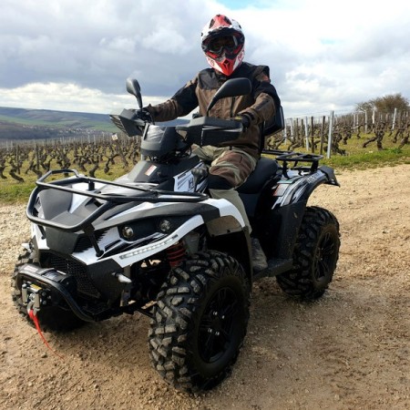 Quad Hytrack HY570 IS – Quad 4x4 utilitaire puissant et polyvalent Quad Hytrack HY570 IS – Quad 4x4 utilitaire puissant et polyvalent